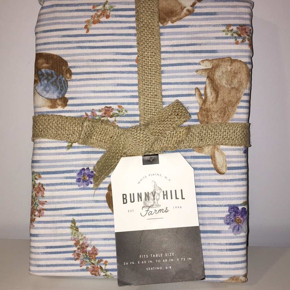 Bunny Hill Farms Tablecloth blue and white NWT - Picture 1 of 5